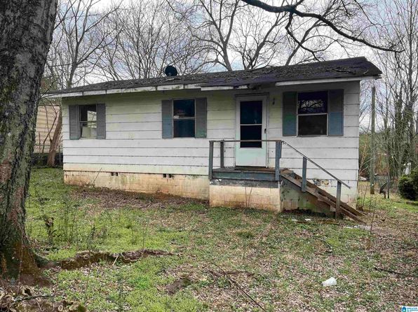 1812 Crescent Ave, Bessemer, AL 35020