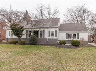 2417 Clague Rd, Westlake, OH 44145