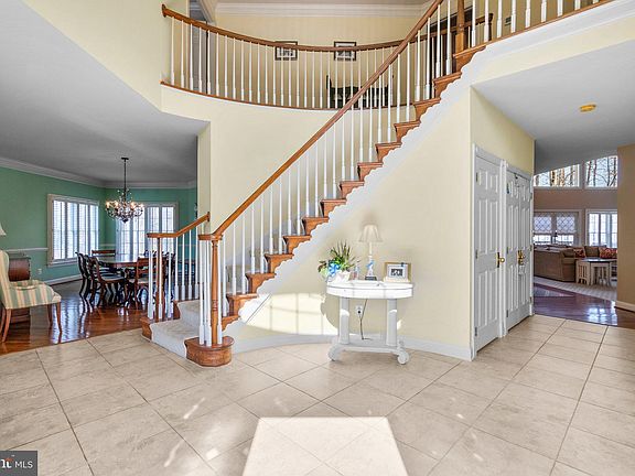 2nd image of 3201 Ox Meadow Ct