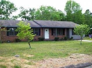 226 Paddle Wheel Rd, Fayetteville, NC 28314