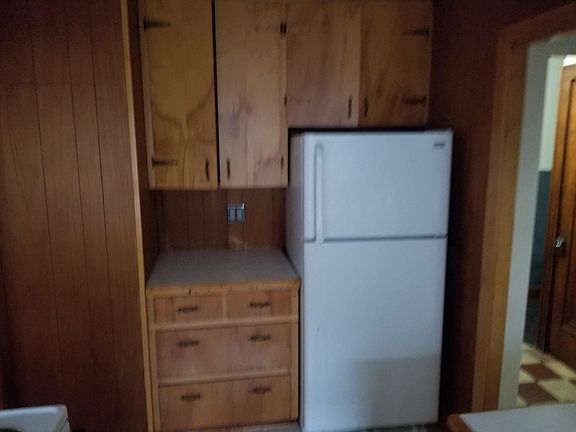 Kitchen pic 2