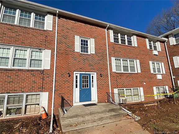 2nd image of 37 Briarwood Ln APT F
