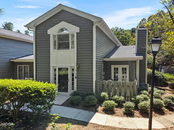 122 River Pointe Dr, Macon, GA 31211