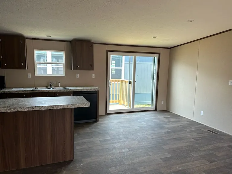 10058 SW Eeney Ct — Photo 6