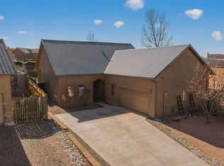 7628 Mesa Del Oro Ln, Santa Fe, NM 87507