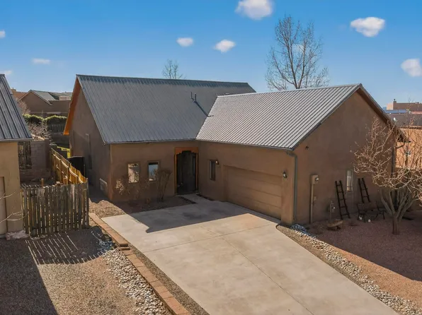 7628 Mesa Del Oro Ln, Santa Fe, NM 87507