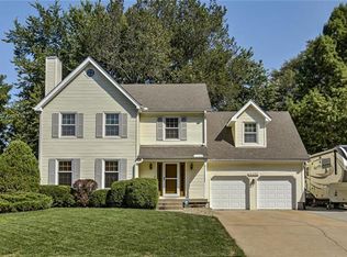 10606 W 50th St, Shawnee, KS 66203