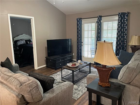 4th image of 2301 Veterans Memorial Pkwy APT 321