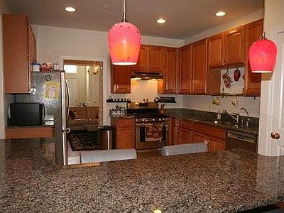 Breakfast bar