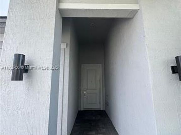 5th image of 4398 SW 173rd Ave #4398