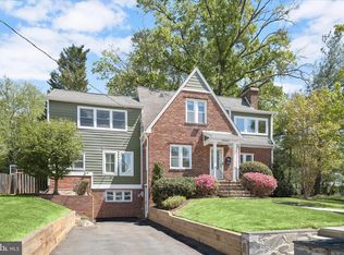 1903 N Quintana St, Arlington, VA 22205