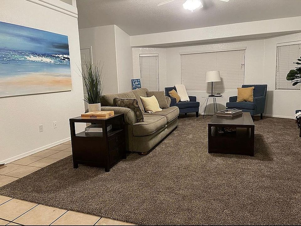 Spacious living room