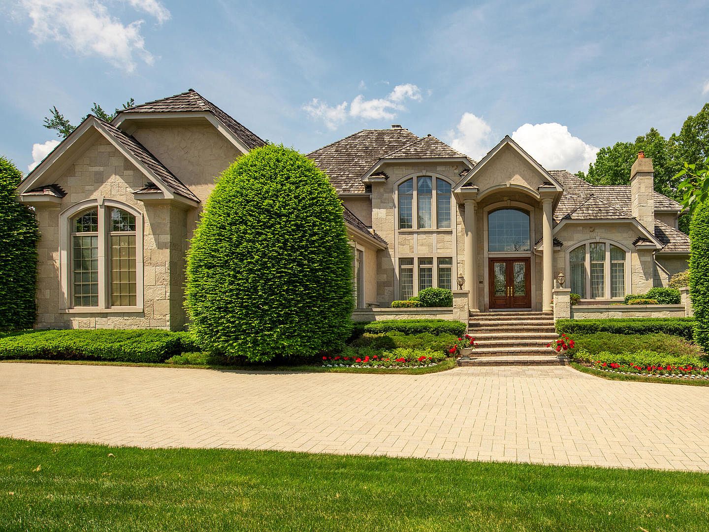 701 Ambriance Dr, Burr Ridge, IL 60527 Zillow