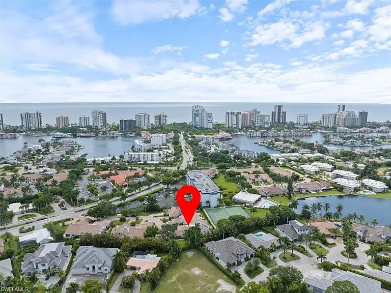 569 Park Shore Dr #G5 — Photo 38