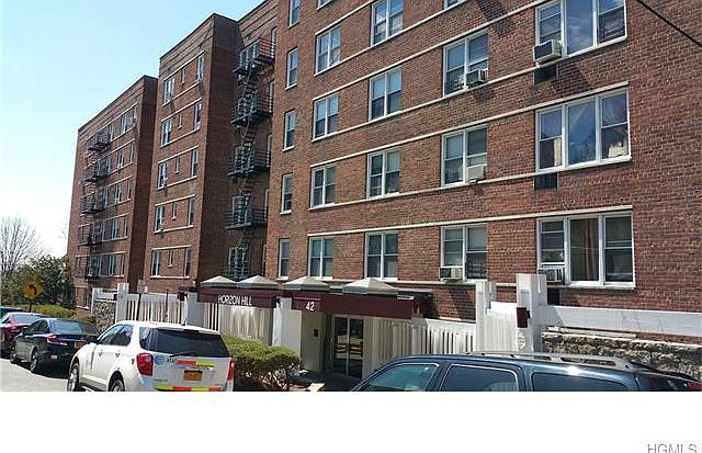 1st image of 42 Pine St APT 6M