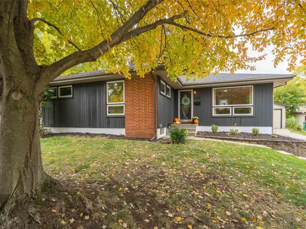 548 29th St, West Des Moines, IA 50265