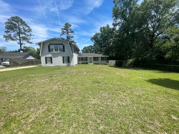 402 Gornto Rd, Valdosta, GA 31602
