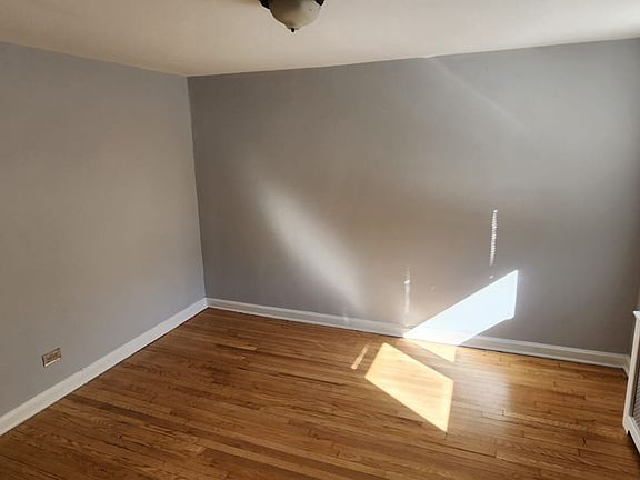 4th image of 1809 Wood Ave APT D1