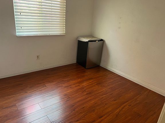4th image of 7289 Canyon Breeze Rd