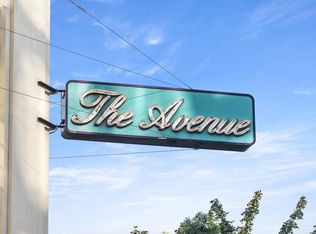 1400 NW Irving St APT 306, Portland, OR 97209