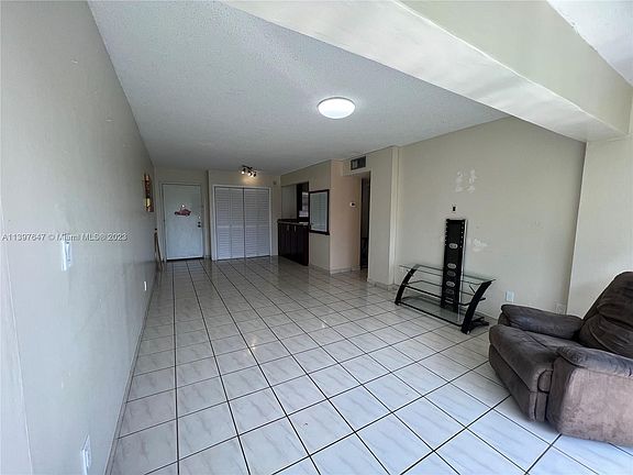 5th image of 8887 Fontainebleau Blvd APT 302