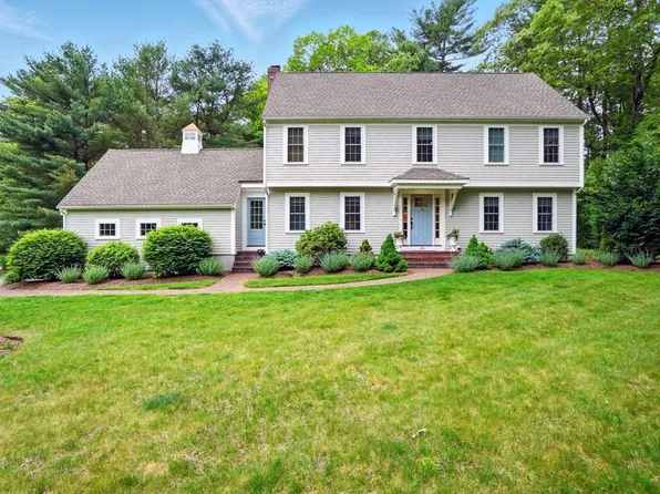 20 Stoney Brook Cir, Duxbury, MA 02332