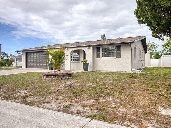 4th image of 9405 Gableton Ln