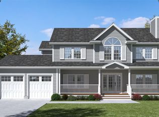 157 Gull Dip Rd, Ridge, NY 11961