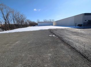 2651 S Oneida St, Green Bay, WI 54304