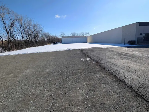 2651 S Oneida St, Green Bay, WI 54304