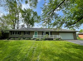 122 Gall Ln, New Lenox, IL 60451