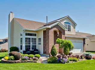 201 Rainmaker Run, Lake In The Hills, IL 60156