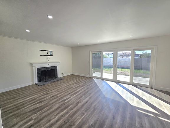 2nd image of 3317 Lynoak Dr