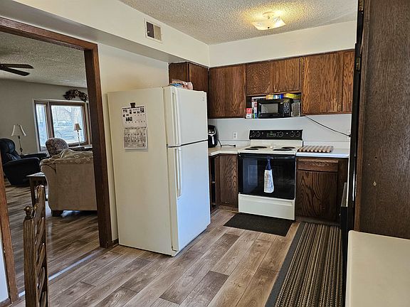 4th image of 1311 Brightside Ave