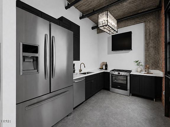 2nd image of 436 Harrison Ave #16