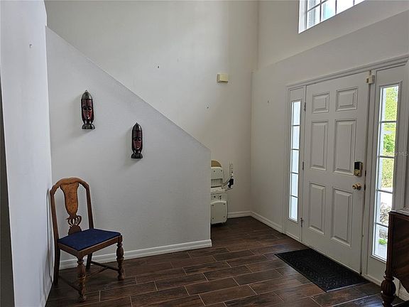 2nd image of 9276 Elm Ct