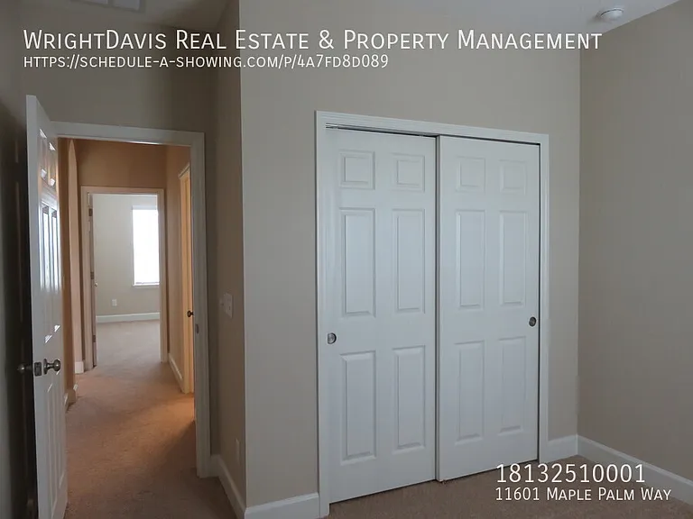 11601 Maple Palm Way — Photo 14