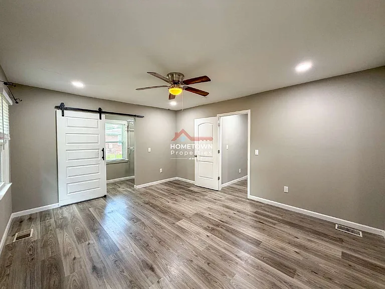 1815 Hallmark Dr — Photo 13