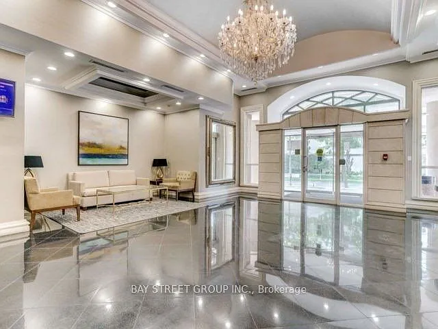 3 bed, $2,800 — Photo 2