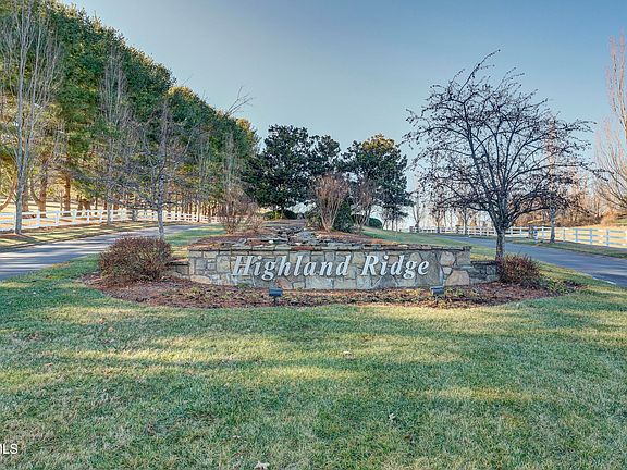 2nd image of 2160 Highland Falls Ct