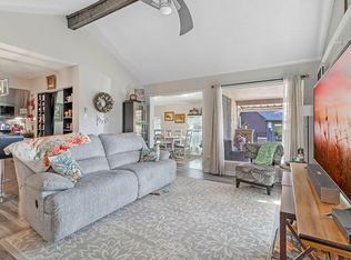 17 Townhouse Ln, Trinity, TX 75862