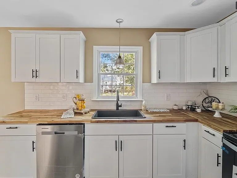 5105 Fox Den Ct — Photo 11