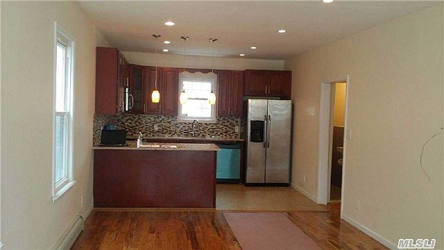 2nd image of 11644 143rd St
