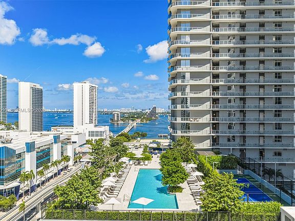 5th image of 1400 Biscayne Blvd #6