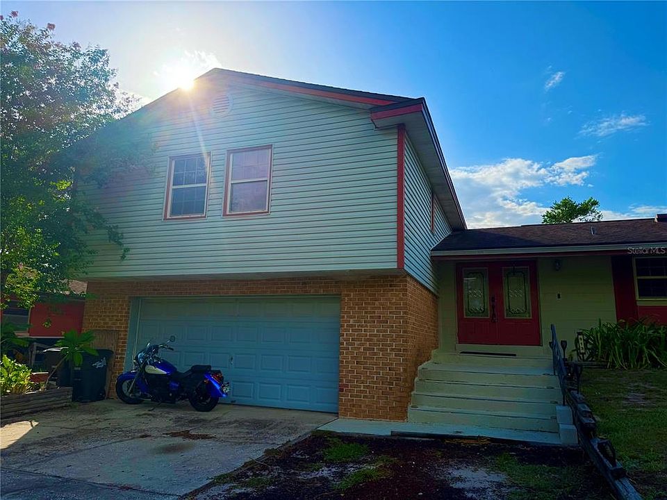 1st image of 513 OAKCREST STREET