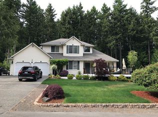 4036 NW Flintwood Ct, Silverdale, WA 98383