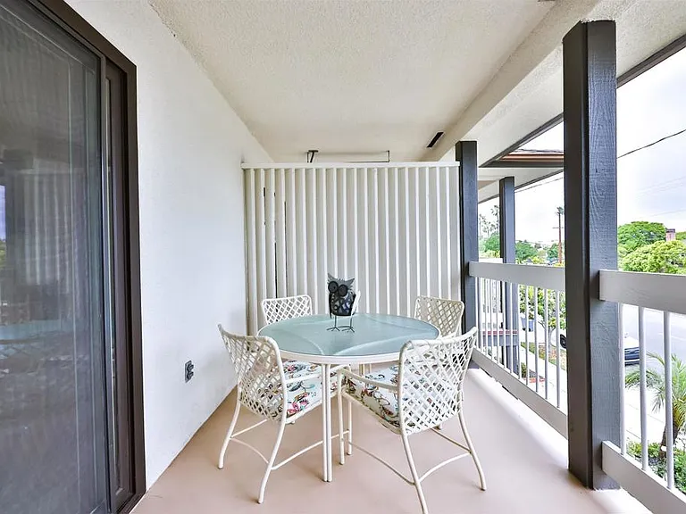 1524 Ynez Pl — Photo 28