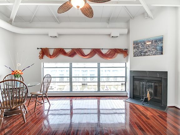 2nd image of 3 N Columbus Blvd APT 415