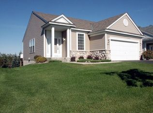 1684 Oakbrooke Ct, Eagan, MN 55122