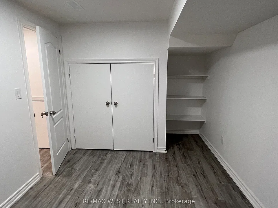 3 Earnshaw Dr #BASEMENT